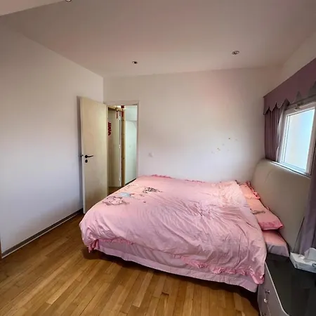 4 Chambres Avec Jardin Proche Paris *