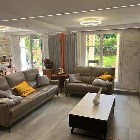 4 Chambres Avec Jardin Proche Paris Villa