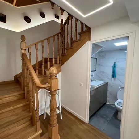 Villa 4 Chambres Avec Jardin Proche Paris Le Vésinet